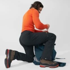 Fjallraven FJÄLLRÄVEN BERGTAGEN TOURING TROUSERS M BLACK 23 -Fjallraven 9 118328 bergtagen touring trousers m black 86129 550 04