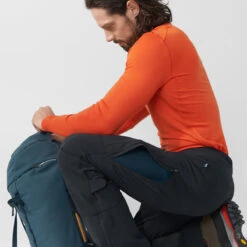 Fjallraven FJÄLLRÄVEN BERGTAGEN TOURING TROUSERS M BLACK 23 -Fjallraven 9 118328 bergtagen touring trousers m black 86129 550 06