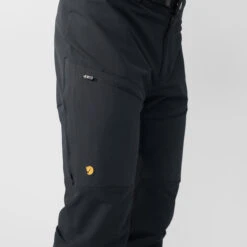 Fjallraven FJÄLLRÄVEN BERGTAGEN TOURING TROUSERS M BLACK 23 -Fjallraven 9 118328 bergtagen touring trousers m black 86129 550 07