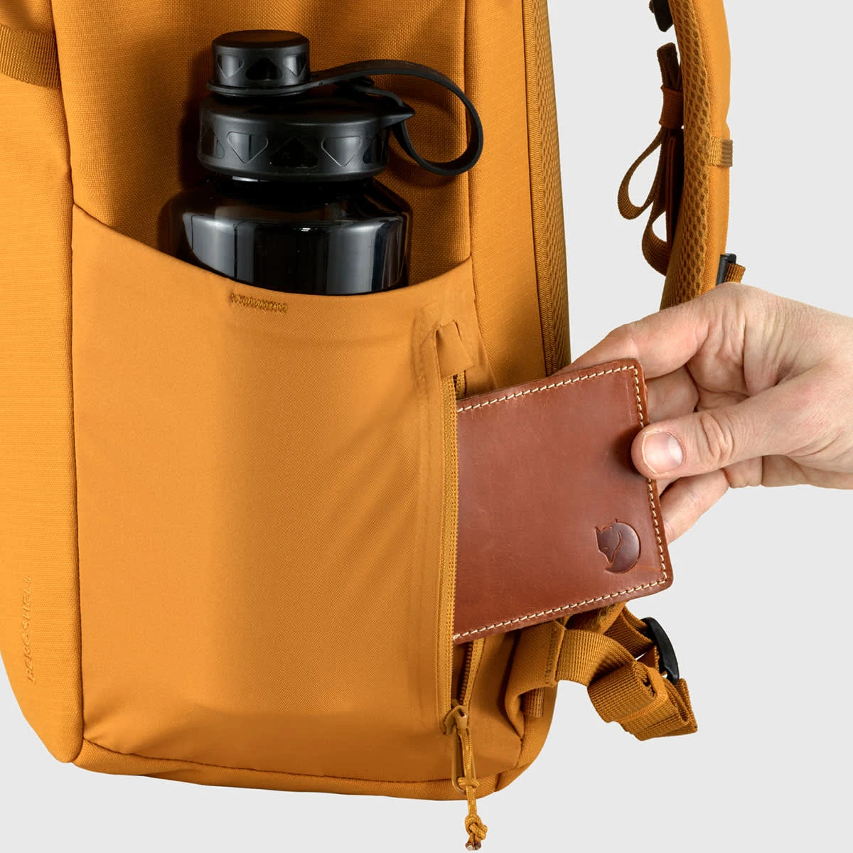 Fjallraven FJÄLLRÄVEN ULVÖ ROLLTOP 30 RED GOLD 23 7 Fjallraven FJÄLLRÄVEN ULVÖ ROLLTOP 30 RED GOLD 23 - immagine 5